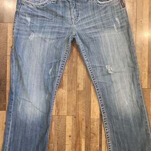 Silver Jeans Co. Tuesday Stretch Capri Jeans Women's